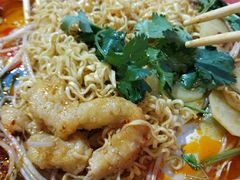 -老街称盘麻辣烫(印象城店)