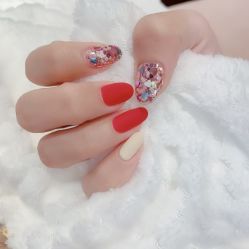 -花系美·美甲美睫精品店