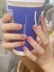 -UGIRL有个美甲