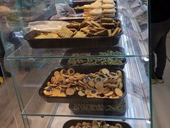-上海哈尔滨食品厂(合生汇店)