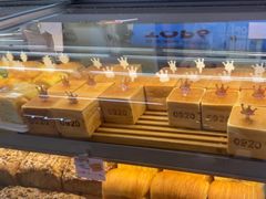 -红星前进面包牛奶公司(君太店)