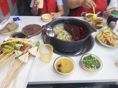 -俭让佬妈现卤串串(温江总店)