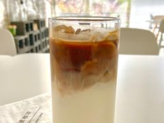 -边渡咖啡烘焙店(昙华林店)