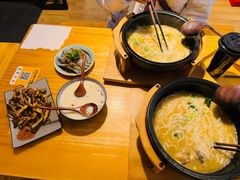 -勺子米线·云南传统小吃市集(四方街店)