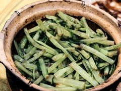 虾酱啫通菜-天宝食坊·啫啫煲大排档(西华路店)