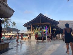 -FINNS Beach Club