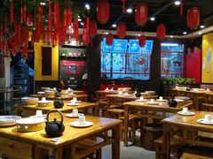 大堂-满园烤鸭·春饼(华强广场店)