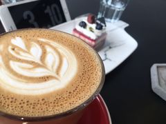 -UNI UNI(环亚凯瑟琳店)