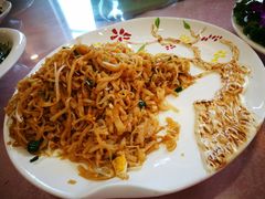 绿豆芽炒粉-新溢香国际酒店-中餐厅