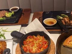 -必胜客(WOW中央公园店)