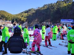 -大别山南武当滑雪场