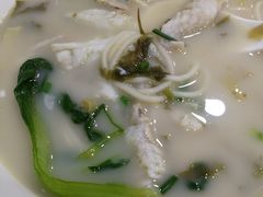 小胃口黄鱼面-明呈黄鱼面馆(斜土路店)