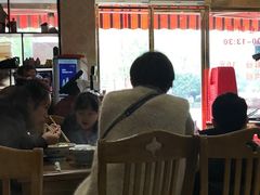 大堂-邱芳粉店(迎宾大道旗舰店)