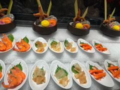 -雍容荟活波龙自助餐(IFS黑金店)