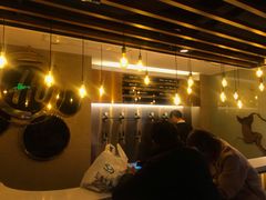 -海底捞火锅鲜切牛肉主题店(长寿路店)
