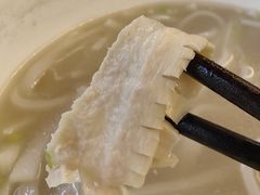 黄喉-潮镇老尾牛杂(环城西路店)