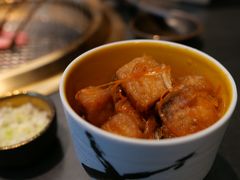 -铭牛烧肉·和牛海鲜自助(高新月牙湖店)