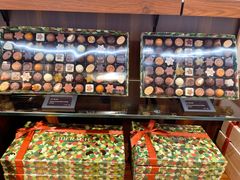 -Laderach 莱德拉(上海环贸iapm店)