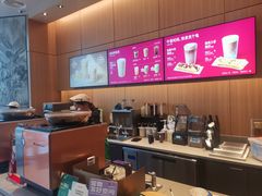 -星巴克(上海长宁来福士1F店)