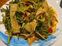 -袁小二大东北铁锅炖(吉祥村总部)