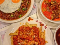 芝士肉酱炸薯条-大哥餐厅(西城花园店)