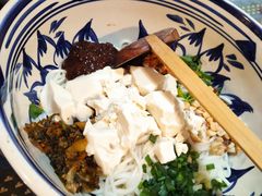 豆花米线-蜗牛小馆醉乡民谣云南菜(惠新西里店)
