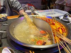 -来涮蜀鲜货火锅串串香(菜市口店)