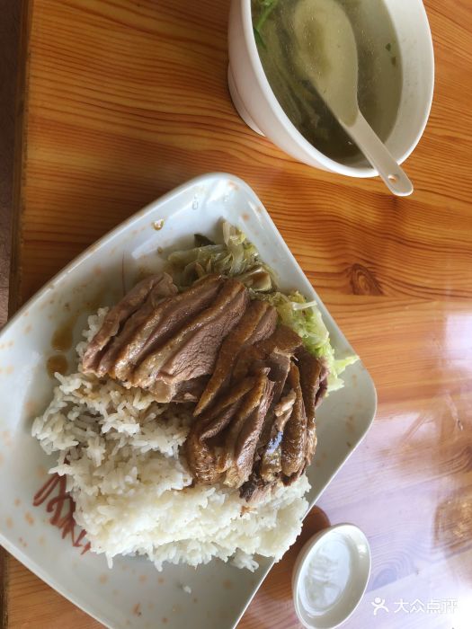 正宗丁记卤鹅鹅肉快餐图片 - 第1张