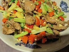 小炒黄牛肉-潇湘阁(昆泰国际大厦店)