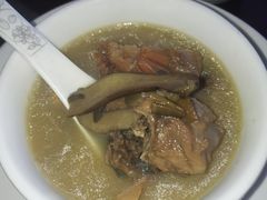 -野菌皇海景野生菌火锅(滨海大道店)
