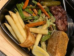 -半秋山西餐厅(巴南万达广场店)