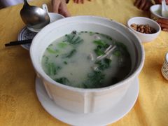 -鲤鱼塘农家山庄