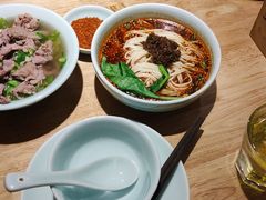 -全牛匠·乐山跷脚牛肉(新中关店)