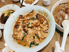 -良友·海鲜青岛菜·海肠捞饭(五四广场店)