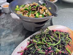 -宣威山野人家·现炒云南菜(金碧店)