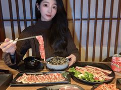 -山居屋炭火烧肉(厚街万达店)