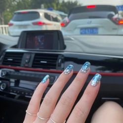 -M Nails & Beauty美甲美睫美体