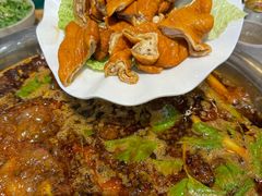-肖肖酸萝卜鱼火锅(总店)