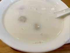 -满记甜品(优客百盛店)