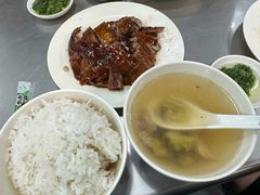 叉鹅饭-华香鹅快餐店