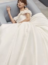 -不晚国际婚纱礼服
