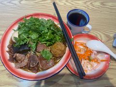 -刘二姐襄阳牛肉面(鸟巢店)