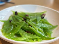 -渝信川菜 · 川味家常菜(财富购物中心店)