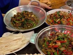 -亮欢寨酸汤鱼(沙冲路店)