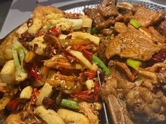 -小鱼小牛·鱼牛干锅·脆鱼火锅(世欧广场店)