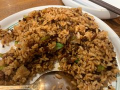 剁三黑炒饭-云海肴·汽锅鸡·云南菜(高德置地店)