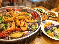 -老东镇啤酒屋海鲜加工·蒸汽海鲜·海鲜烧烤(台东店)