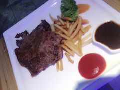 iphone_upload_pic-山色柴火烤披萨·原切牛扒