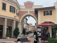 -佛罗伦萨小镇广佛名品奥特莱斯(疏港路店)