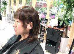 -CARR SALON